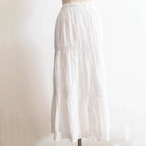 St Johns Bay Size S Long Maxi Ruffle Swiss Dot 100% Cotton Peasant Skirt White